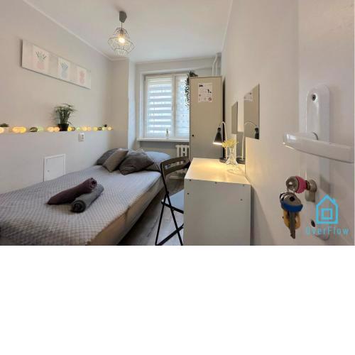 Pineapple Room