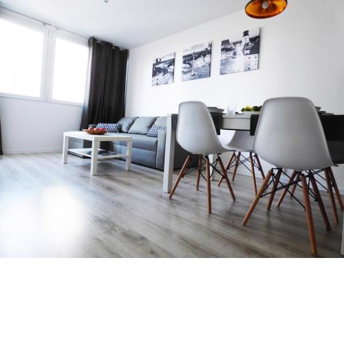 Plac Grzybowski Apartment