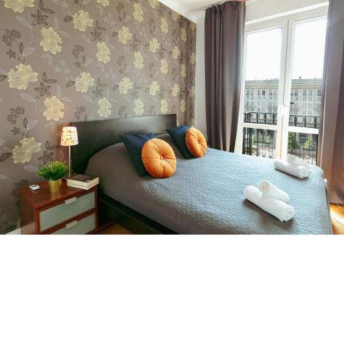 Plac Konstytucji 6 Grey - Bezpłatny garaż podziemny - Free Parking - Apartament dla 4 osób
