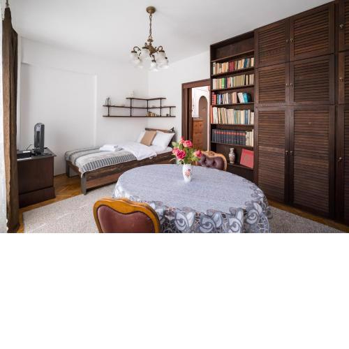 Plac Konstytucji Homely Studio