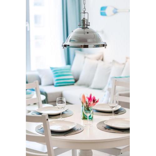 Plac Unii Aquamarine Premium Apartment