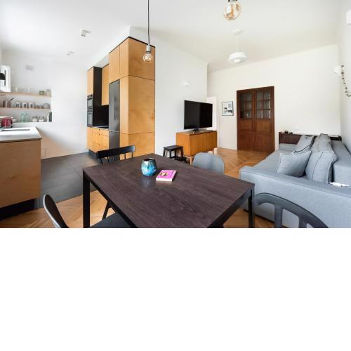 Plac Wilsona Comfy Apartment