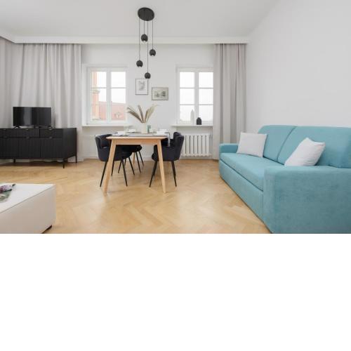 Plac Zamkowy Apartment in Warsaw by Noclegi Renters
