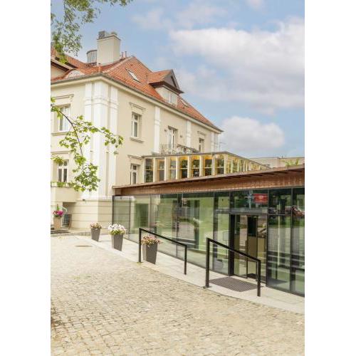 Platinum Residence Boutique