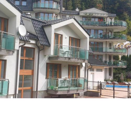 Plazza Royal APT - rent or buy