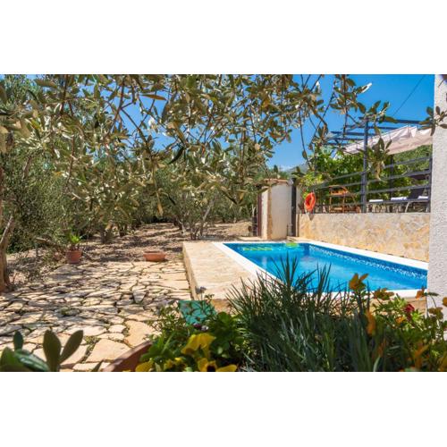 Plum Holiday Home