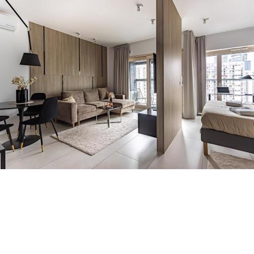 P&O Apartments Mennica Residence VII