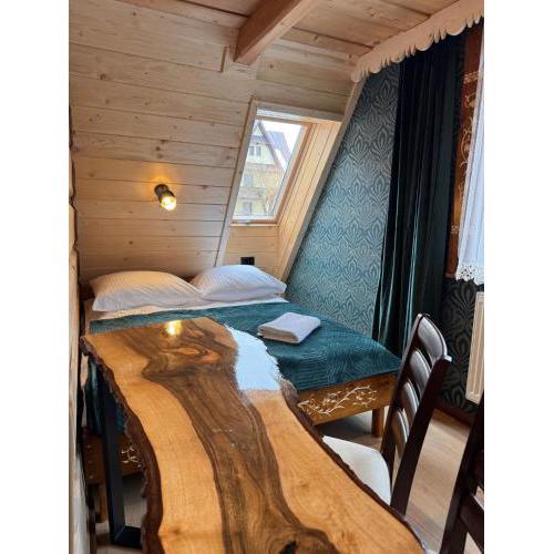 Pokoje i Apartamenty Regionalny Styl ul Bachledy 20 Zakopane