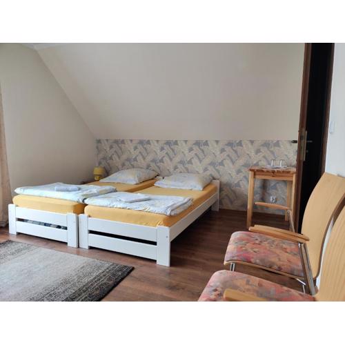 Pokoje i Apartamenty u Anny