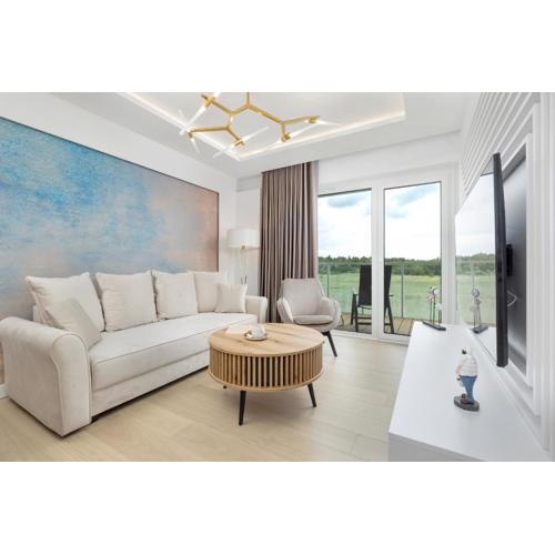 Polanki Aqua Apartment with Parking by Renters Prestige