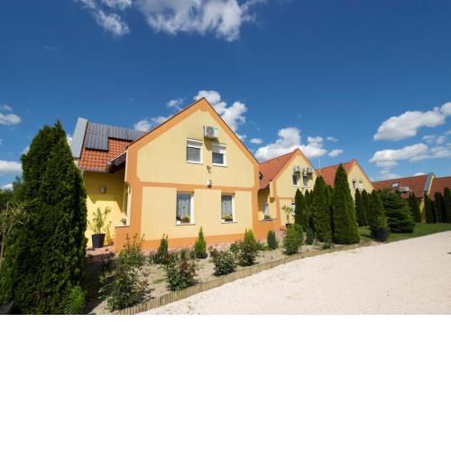 Ponty-Lak Panzió
