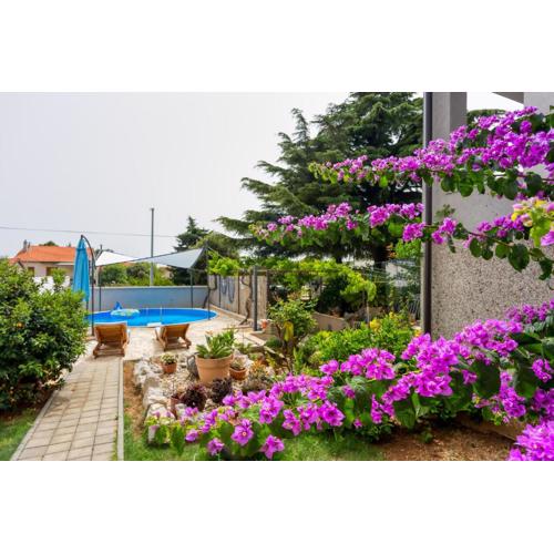 Pool Apartment Bakija - Happy Rentals
