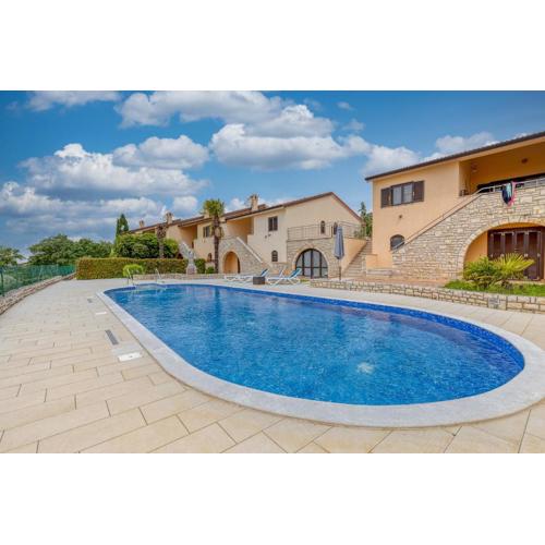 Pool House Kristina near Poreč - Happy Rentals