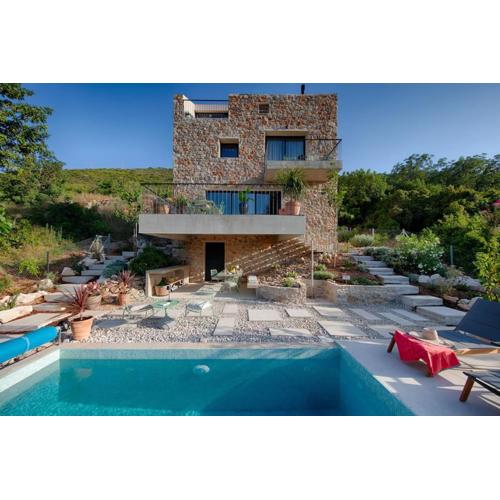 Pool Villa Rogac
