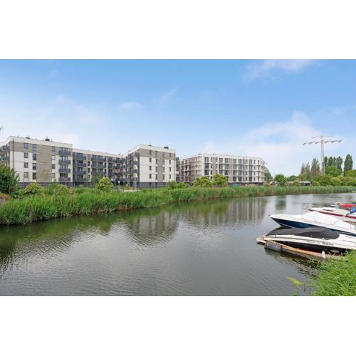 Portovo Riverside Apartments by Blue Mandarin