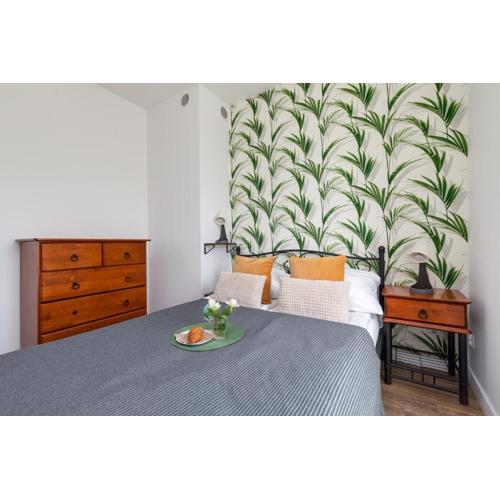 Posesja Kapitańska 200 METRÓW DO PLAŻY & SAUNA Kołobrzeg by Noclegi Renters
