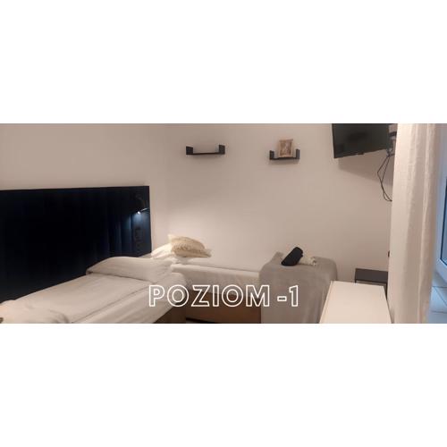 Poziom -1