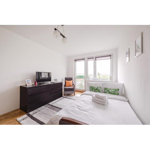 Poznań Cozy Comfort Apartment by BookingHost