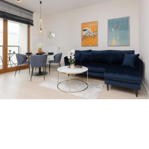Pozytywny Mokotów Apartment with Balcony Warsaw by Noclegi Renters