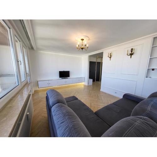Praga Old Town- PGE National Stadium Gold Apartment