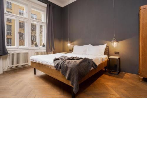 Prague Days - 2BDR - Bright Apartment - Quiet Area