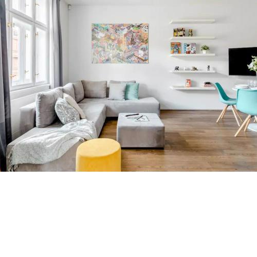 Prague Days - Designer Apt - 1BDR - Workspace - iMac - Netflix