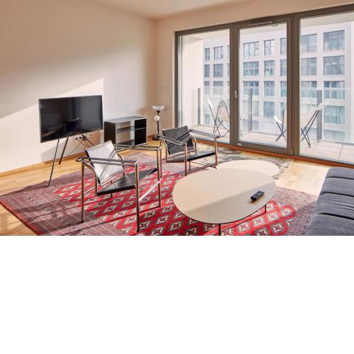 Prague Days - Designer Condo - Trendy Neighborhood
