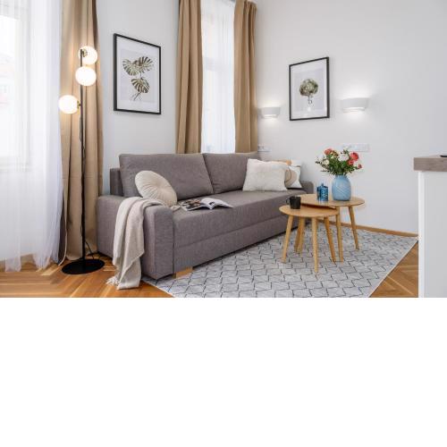 Prague Days - Fully Equipped Studio - Wenceslas Square