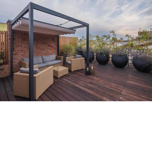 Prague Days - Luxury Apartments in Hip Area - "Felt and looked like a room in a 5 star hotel"