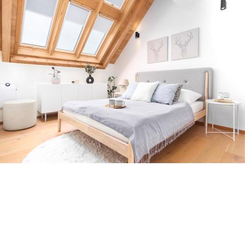 Prague Days - Maisonette Apt - Trendy Area