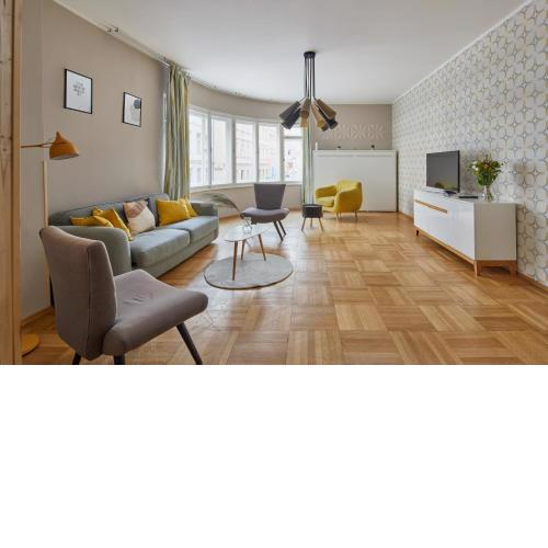 Prague Days - Modern Apt w Retro Elements - New Town