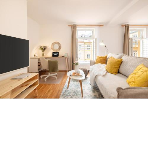 Prague Days - Skandi studio with workspace - Hip Area