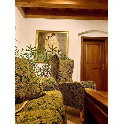 Prague Romantic Apartment near Charles Bridge