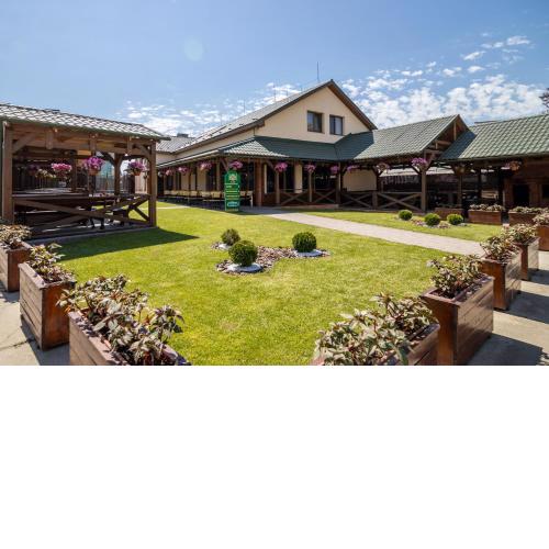 Praktik Hotel & Restaurant