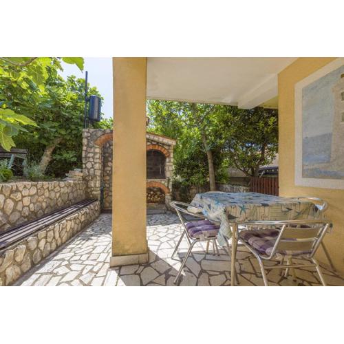 Preiswertes Apartment nur 500 Meter zum Strand mit privater Terrasse, Grill - hundefreundlich