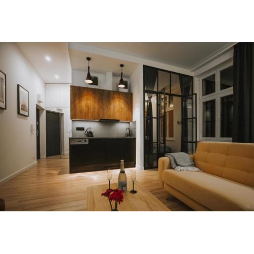 Premium Apartment with free private parking
