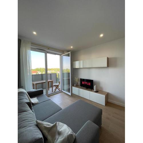 Premium Apartment with Private Parking near City Center