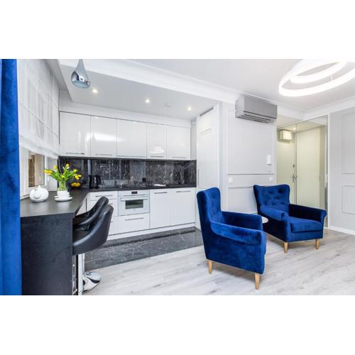 Premium Glamour Apartment Air Condition