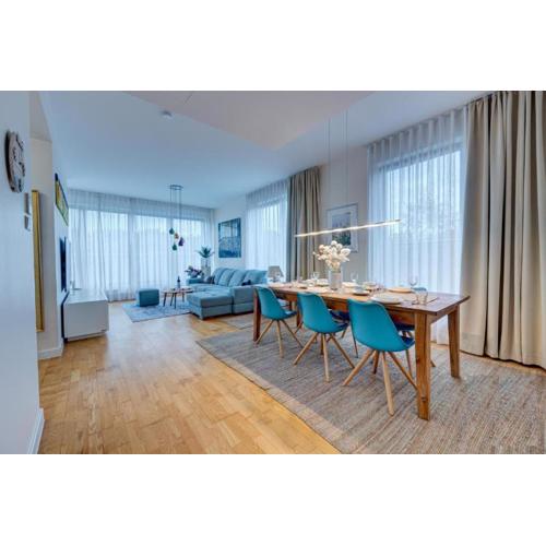 Premium Penthouse E51 3 Schlafzimmer 2 Bäder 103qm PARKING FREE