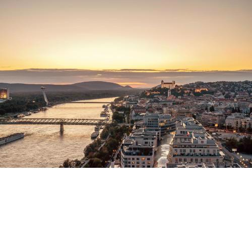 Premium Suite, RIVER & OLD TOWN VIEW,FREE PARKING