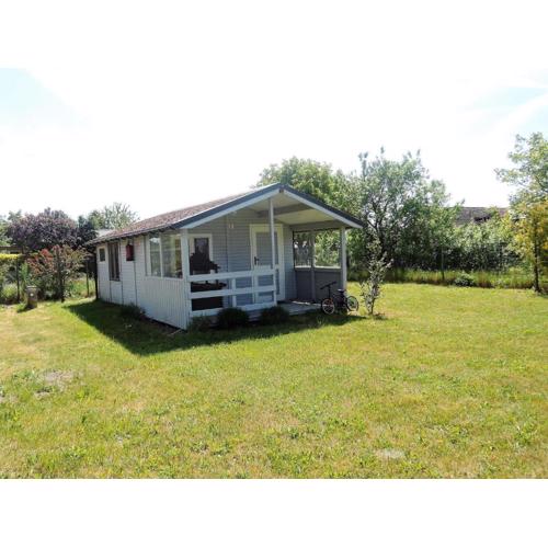 Pretty bungalow in Wrzosowo with garden