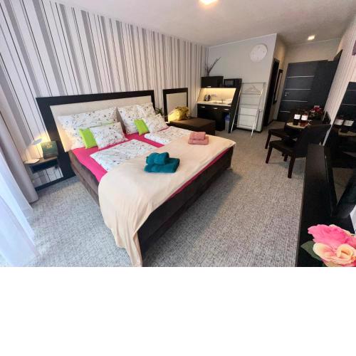 Privat Air - Pavcina Lehota