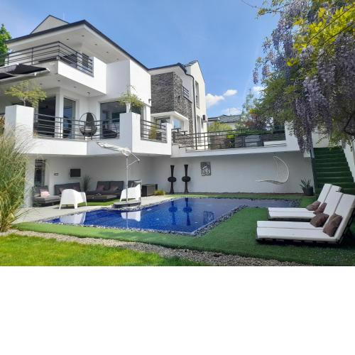 Private Family Villa