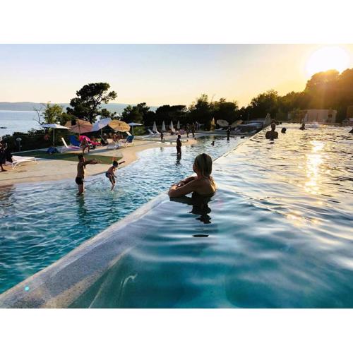 PRIVILEGE RESORTS Exclusive Camping Villas