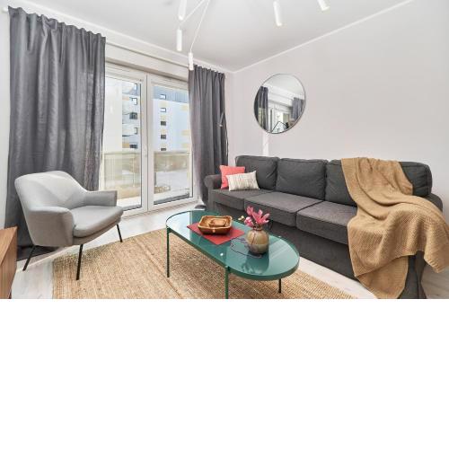 Promenady Green Apartments by Noclegi Renters