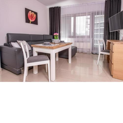 Prywatny Apartament 413 w Arka Medical Spa przy plaży