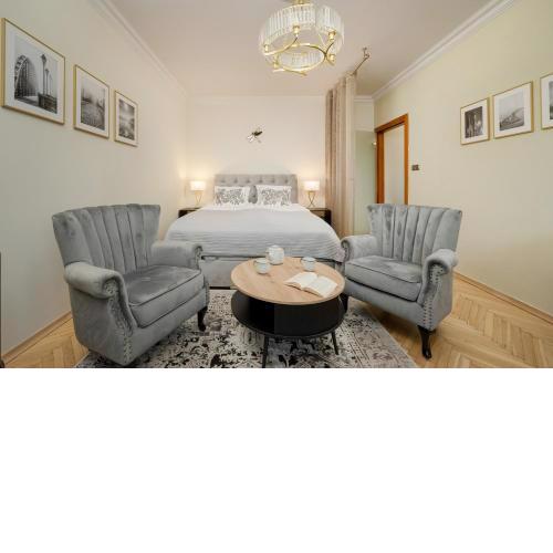 Przestronne Studio Blisko Starego Miasta by Noclegi Renters