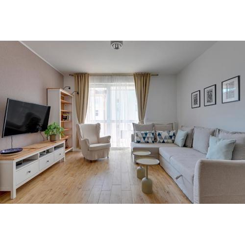 Przymorze Apartment - Home Office & Gym