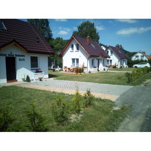 PRZYSTAŃ NAD BOBREM