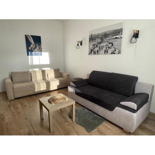 Przytulne Studio 3city w Sopocie dla Czterech Osób z Wanną by Noclegi Renters